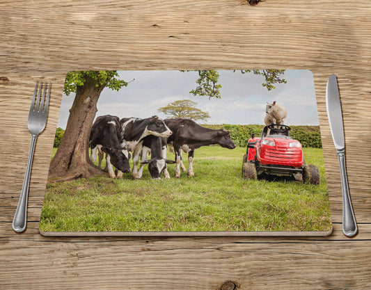 Funny Farming Placemat - Off to Mow the Meadow - Kitchy & Co Placemat