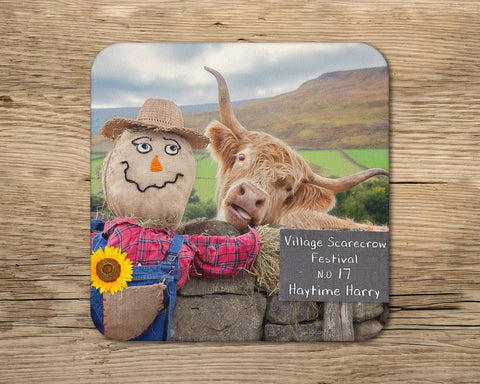Highland cow drinks Coaster - Village scarecrow festival - Kitchy & Co glass coaster