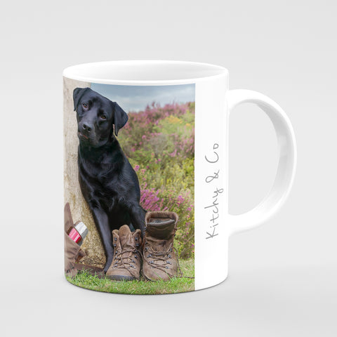 Black Labrador Mug - Which way would you go ? - Kitchy & Co 10oz Mug Mugs